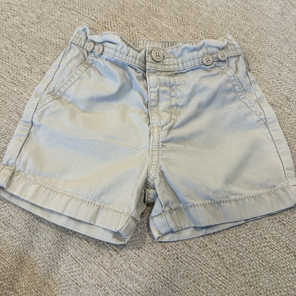 Oshkosh 12M and 18M shorts